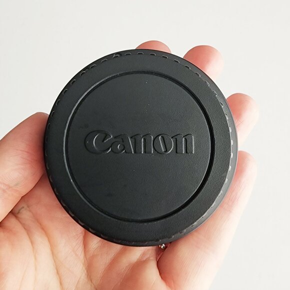 CANON Genuine OEM E - Rear Lens Cap for Camera Lenses Canon EOS EF EF-S - Picture 2 of 3